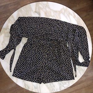 CALIFORNIA CLOSETS M/L JUMPER SHORTS